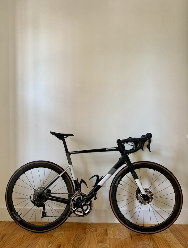 2021 Cannondale SuperSix Evo (Zipp wheels included) For Sale