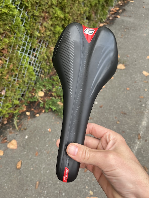 2022 Forza 4ZA Cirrus Pro Saddle (Titanium Rails) 130mm For Sale