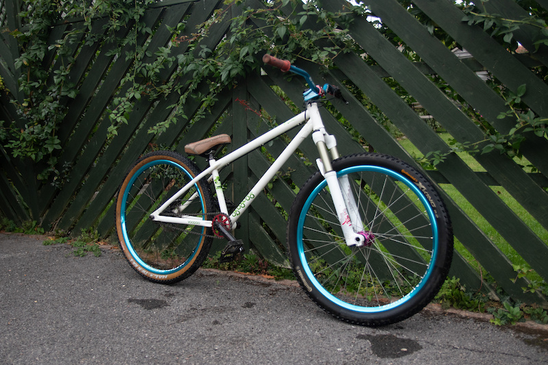 Voodoo jump bike green sales and white