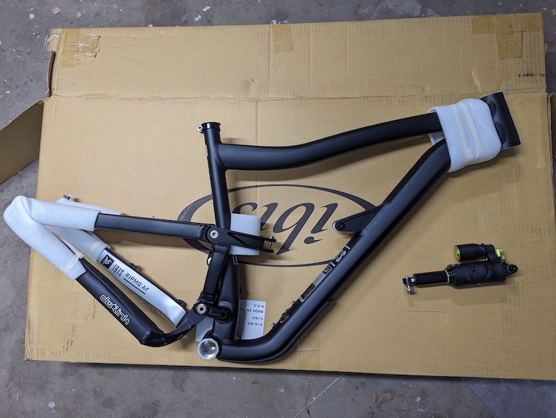 2023 XL Ripmo AF Frame + DVO Topaz shock For Sale
