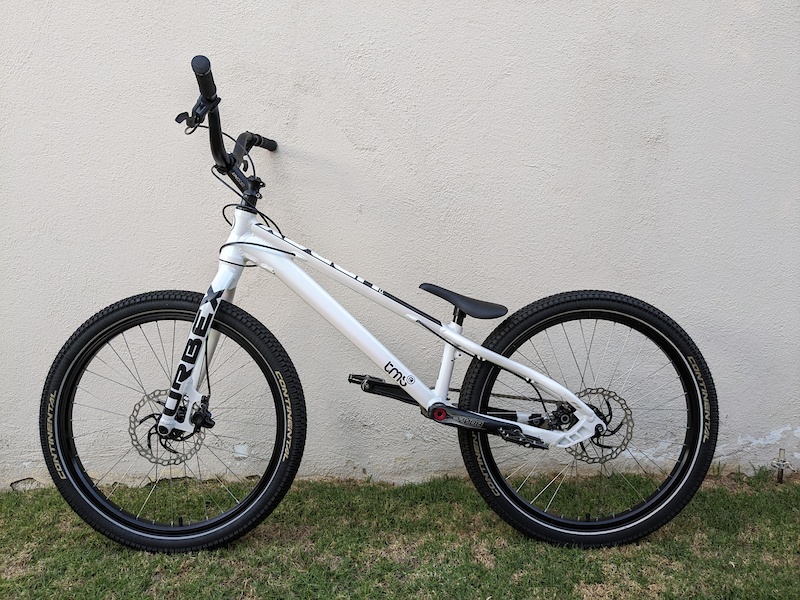 24 street trials bike