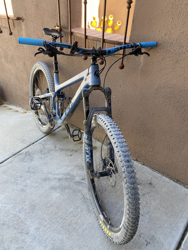 pivot reynolds carbon wheels