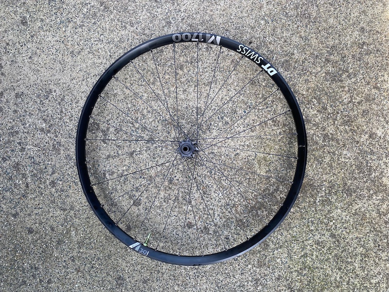 dt m1700 wheelset