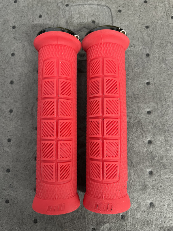 odi elite grip pro lock on grips