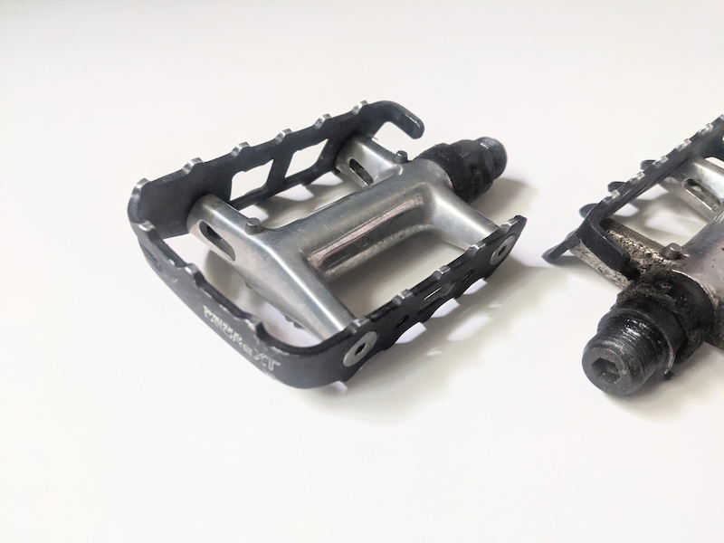 Vintage Shimano XT M735 Pedals For Sale