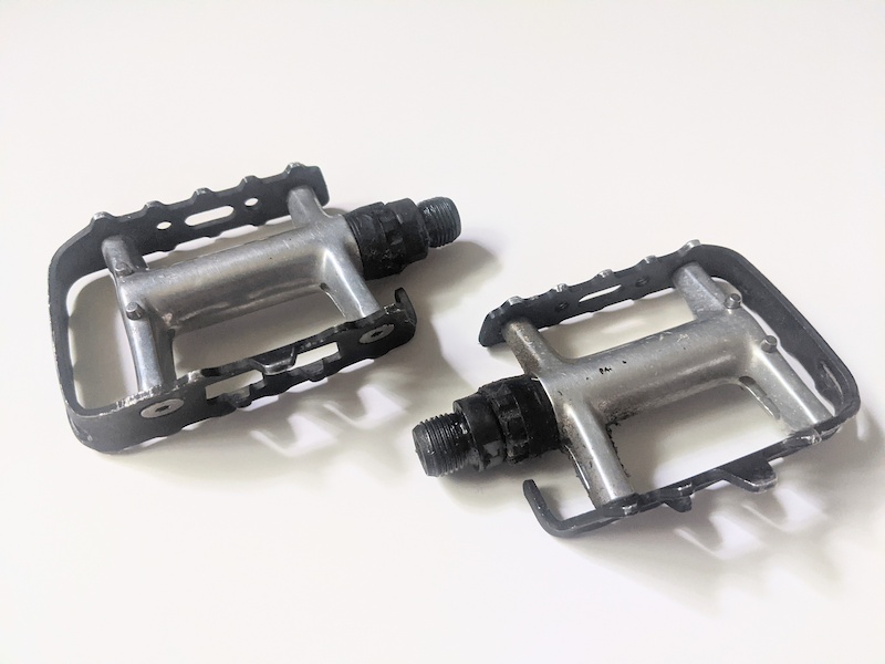 Vintage Shimano XT M735 Pedals For Sale