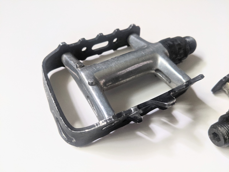 Vintage Shimano XT M735 Pedals For Sale