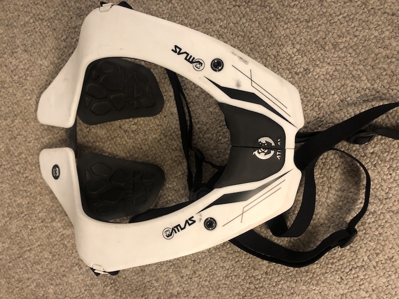 2020 Atlas neck brace For Sale