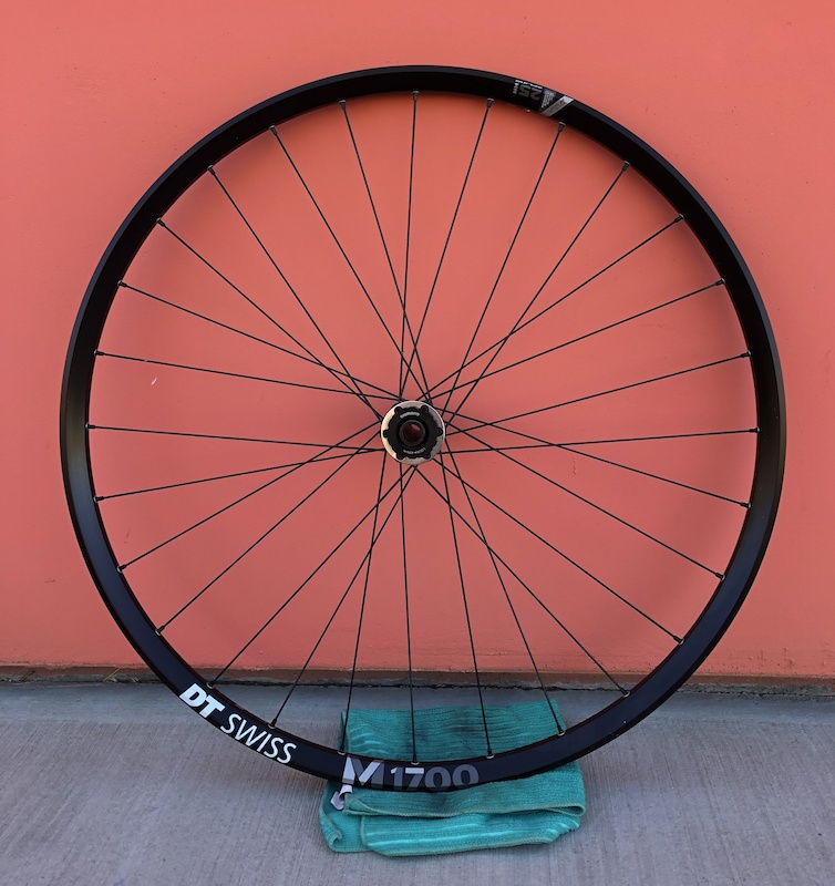 29er front wheel 27.5 rear