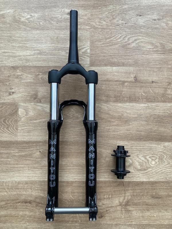 2023 Manitou Circus Sport, 26” 110x20mm Axle, Coil 100mm For