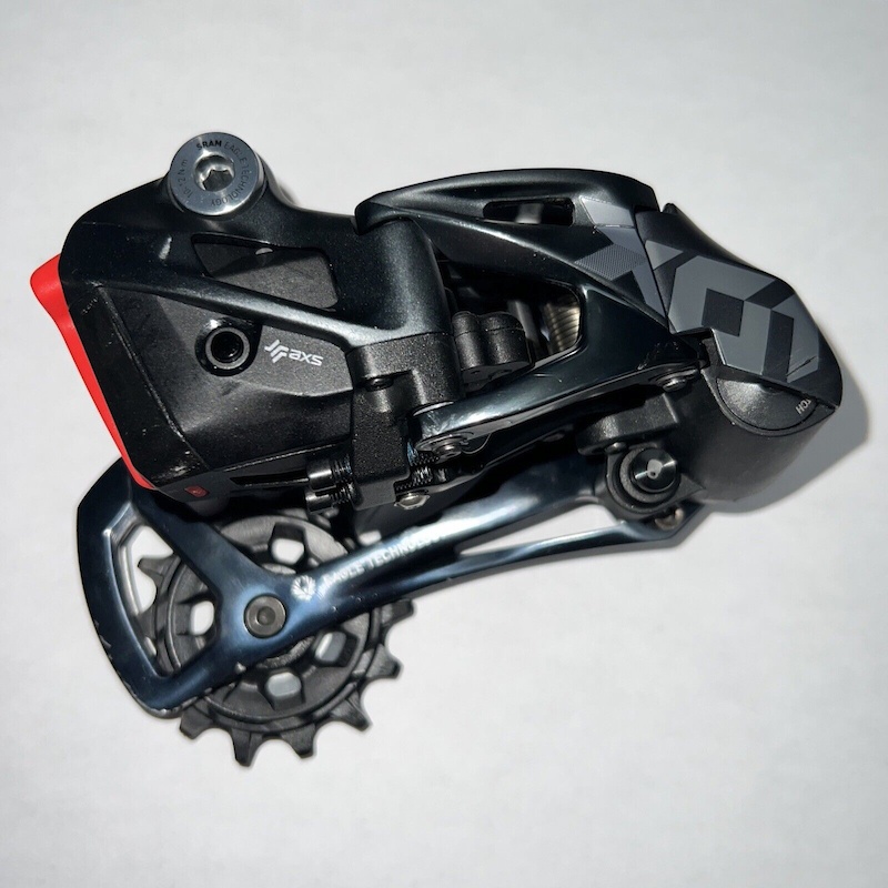 sram xx1 eagle axs derailleur