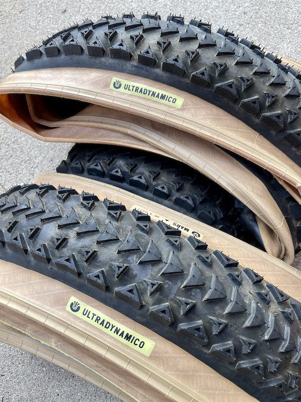 Skinwall mtb best sale tires 26