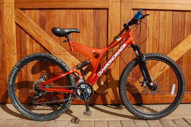 diamondback medium frame size