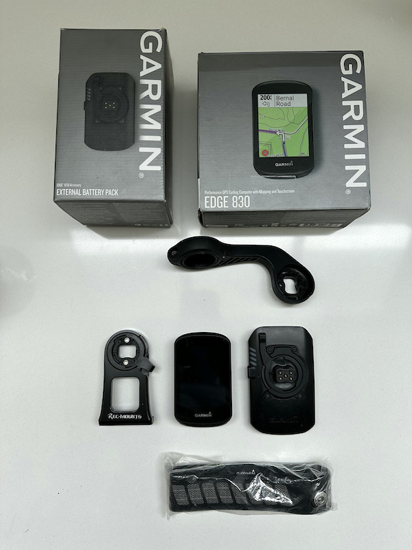 2021 Garmin Edge 830 + Inreach bundle For Sale