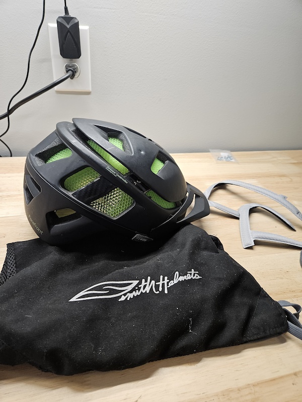 smith forefront 2 white