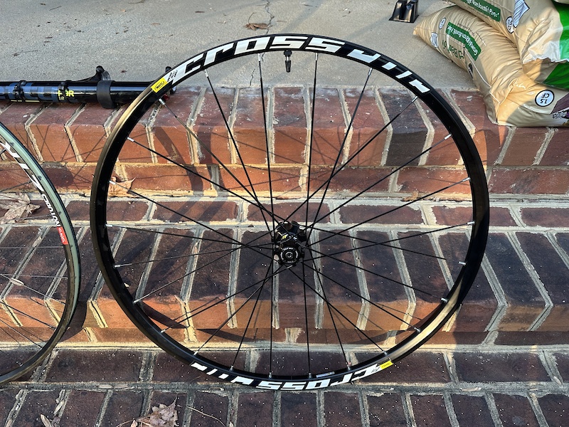 Mavic CrossRoc 29” Lefty For Sale