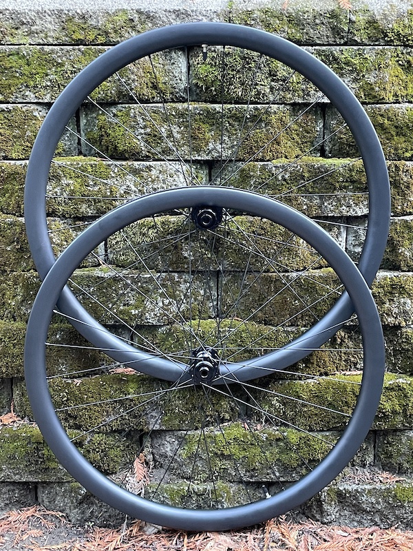 nextie gravel wheels