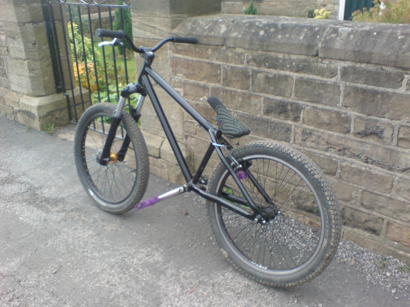 my bike: abikeco hamilton pedals, leaf eastwood bars , united seat , 24seven wheel , spank stem