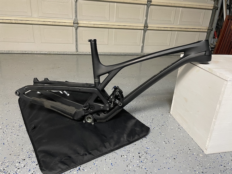 evil following frame weight