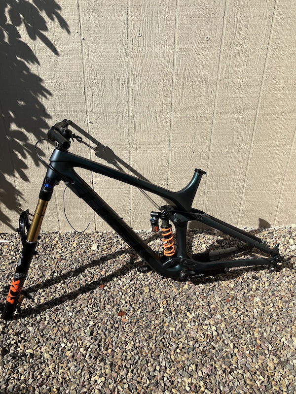 trek remedy frame