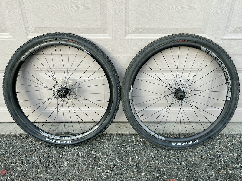 non boost 29er wheelset