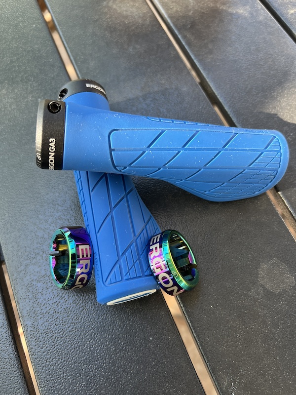 ergon seat oil slick