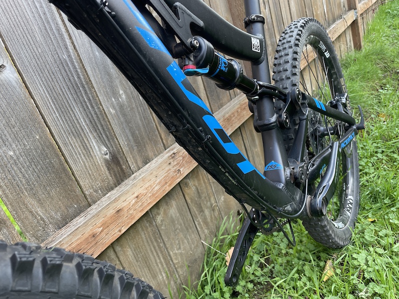 2019 Pivot Mach For Sale