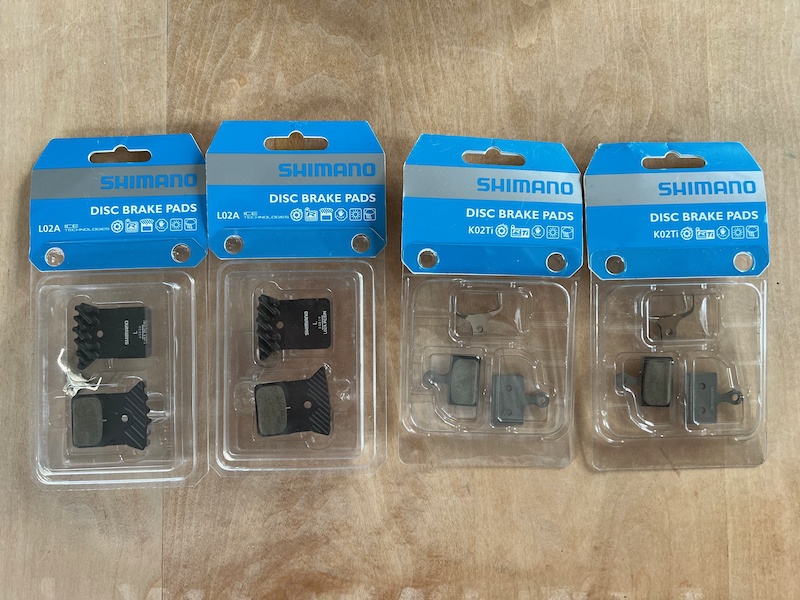 l02a brake pads