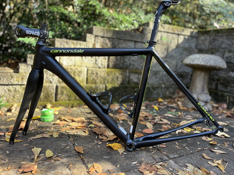 2013キャノンデール CAAD10 フレーム&コンポセット cannondale 2013