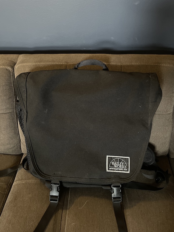 Baileyworks Roadrunner bag w Laptop Sleeve For Sale