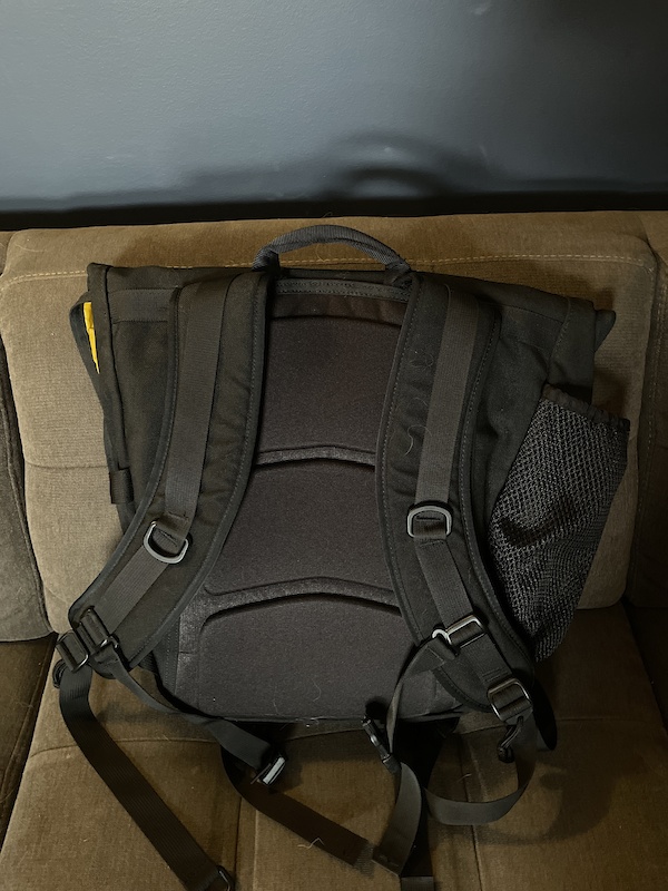 Baileyworks Roadrunner bag w/ Laptop Sleeve! For Sale