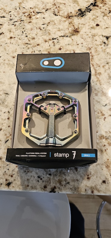 2023 Crankbrothers Stamp 7 Oil Slick pedals Size S For Sale