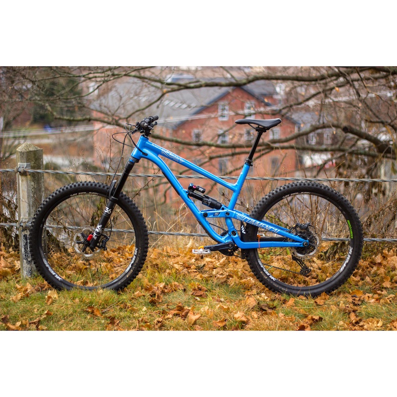 commencal clash fox essential