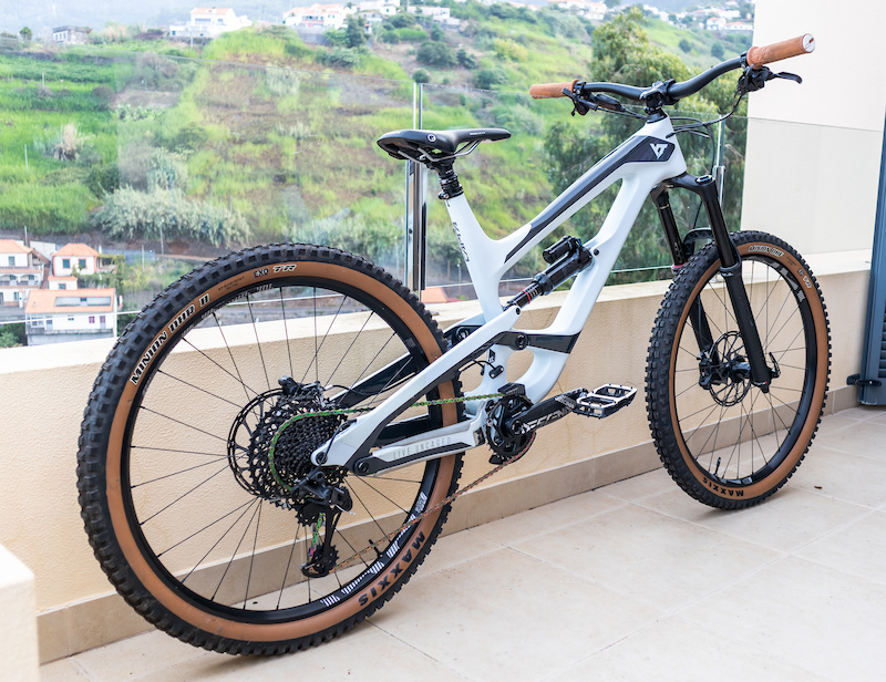 Yt industries capra sale 2019