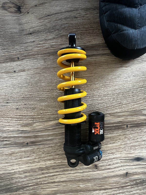 2018 Fox dhx2 coil with ohlins spring For Sale