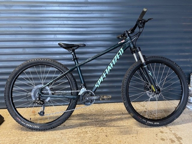 Specialized rockhopper deals sport 27.5 medium