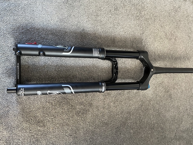 2023 fox 36 Rhythm 29 grip boost mountain bike forks unused For Sale