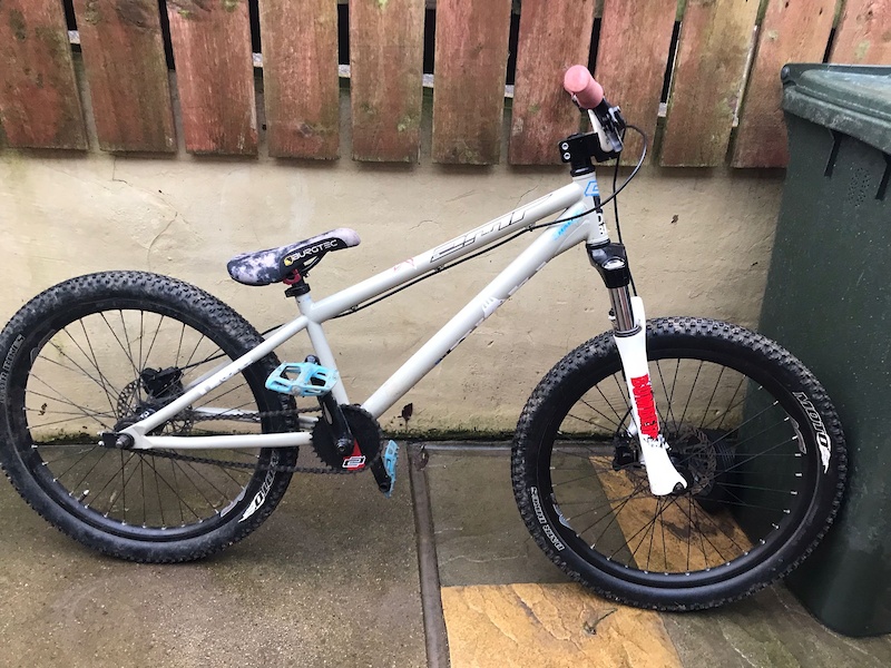 DMR dirt jump bike For Sale