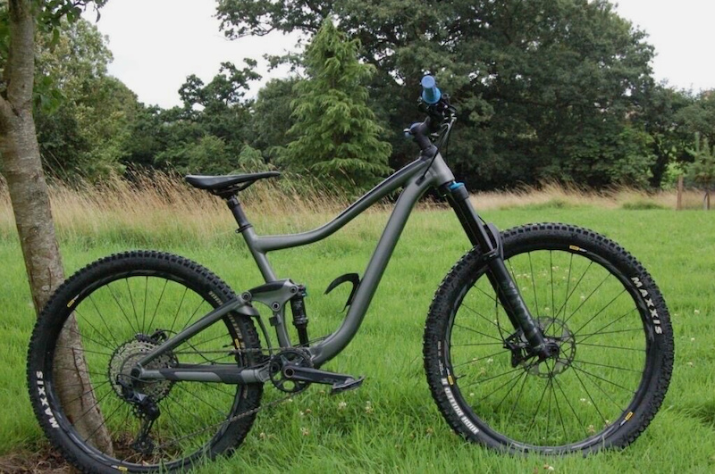 2022 Giant Trance 2 Full Suspension Mountain Bike For Sale