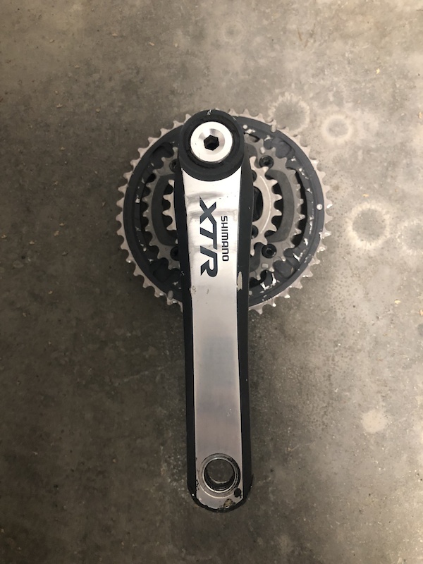2016 Shimano XTR FC-M970 170mm 9 speed crankset For Sale