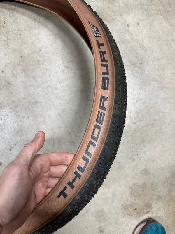 schwalbe tan wall