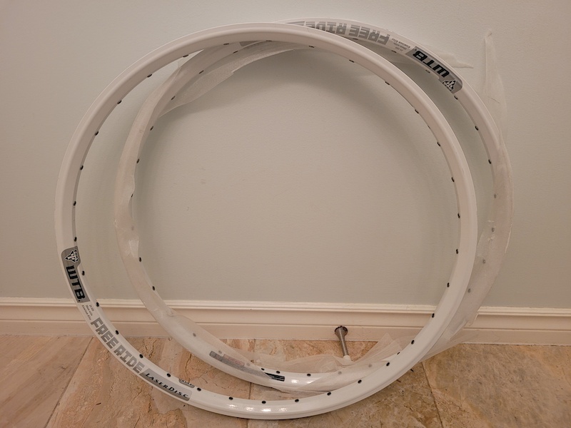 2012 NOS WTB Freeride Laserdisc White 26" rims For Sale