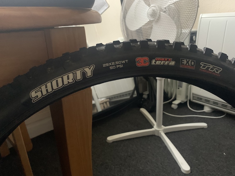 Maxxis shorty For Sale