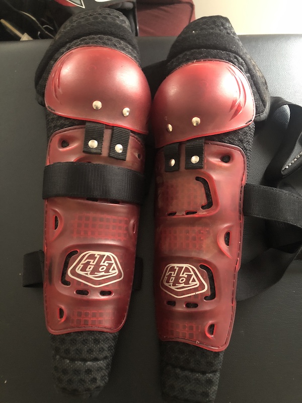 Troy Lee Designs, shin guards sm For Sale