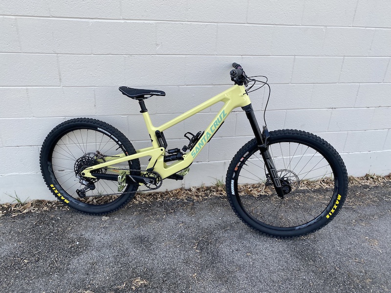 2023 Santa Cruz Nomad CUSTOM For Sale