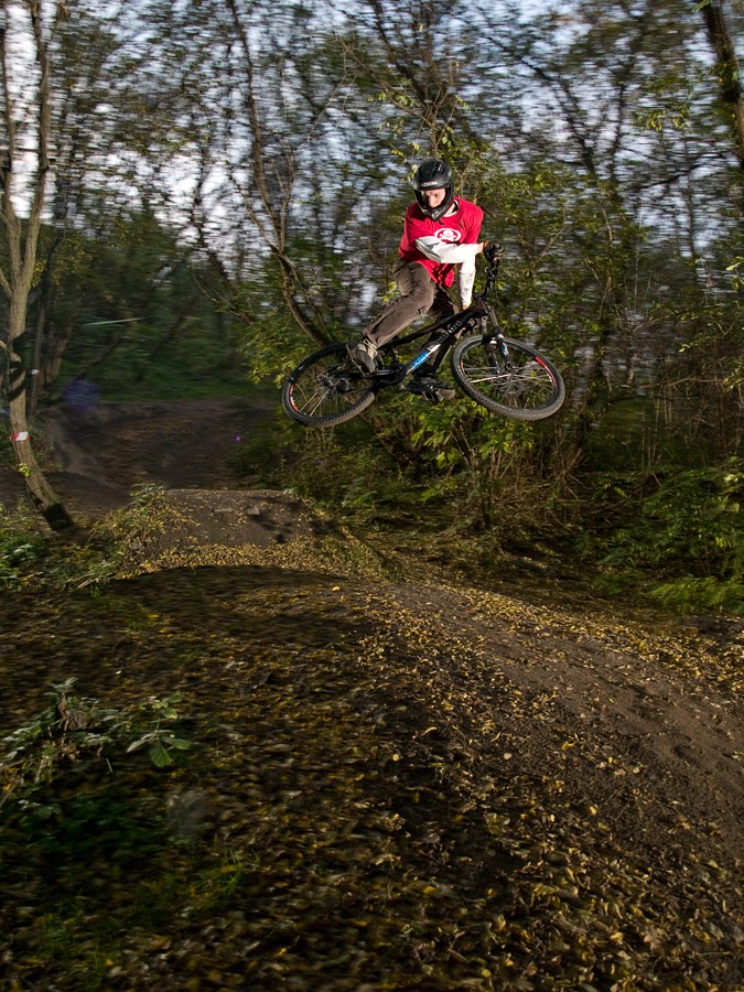 whip session at step-down. Sunn ForestJump. Foto by KFP