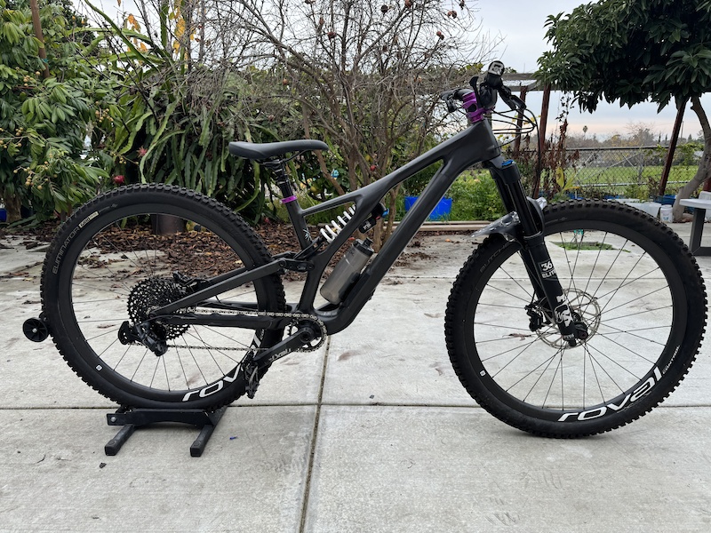 Stumpjumper evo pro 29 hot sale