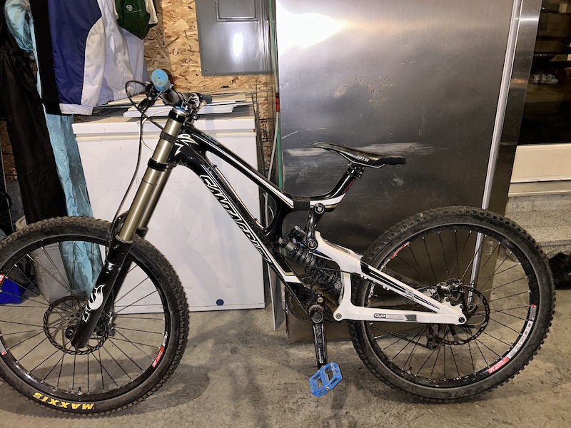 2010 Santa Cruz V10 For Sale