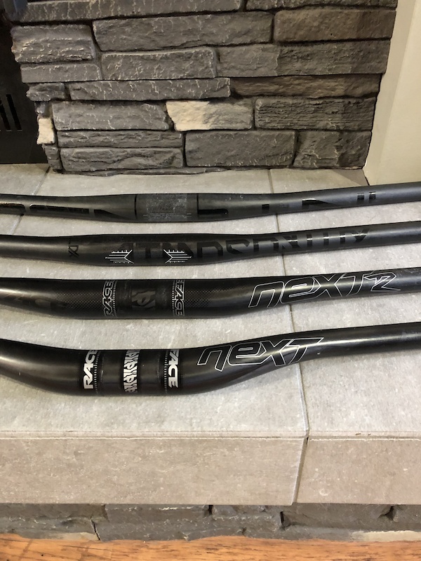 Various carbon handlebars For Sale