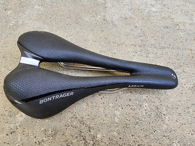 bontrager ajna saddle review